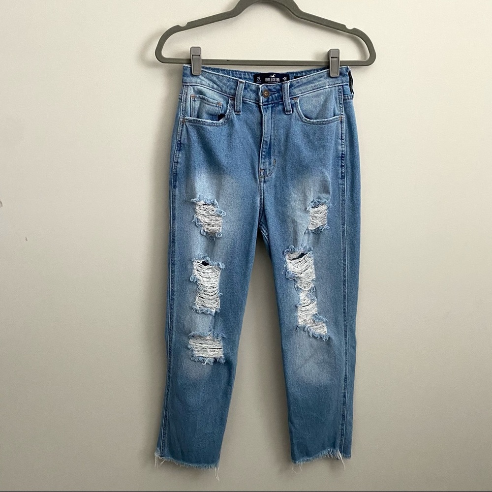 Hollister Distressed Ultra High Rise Mom Jeans